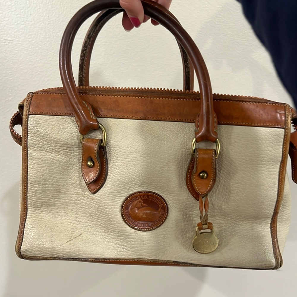Medium Sized Handbag, Very Structured - image 1